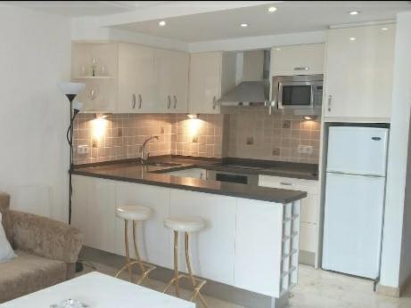 마르베야 Apartamento En La Milla De Oro, A 100M De La Playa 아파트 외부 사진